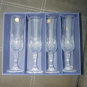 Wine glasses